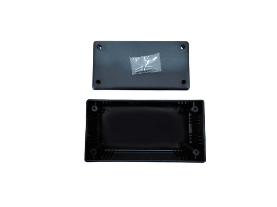 CAJA PLASTICA 3 (13X4.7X6.8CM)